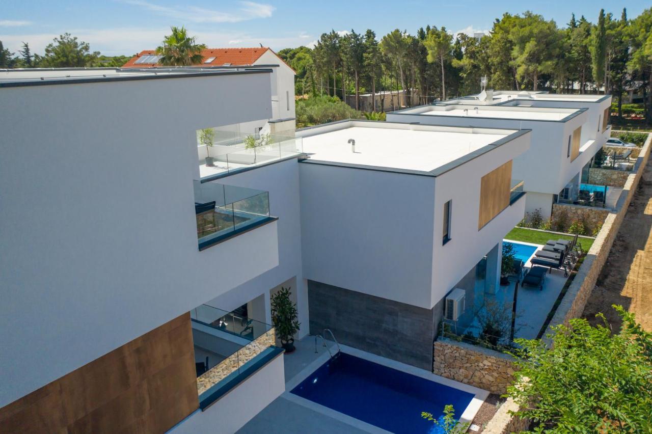 Novalja Bay Villas Экстерьер фото